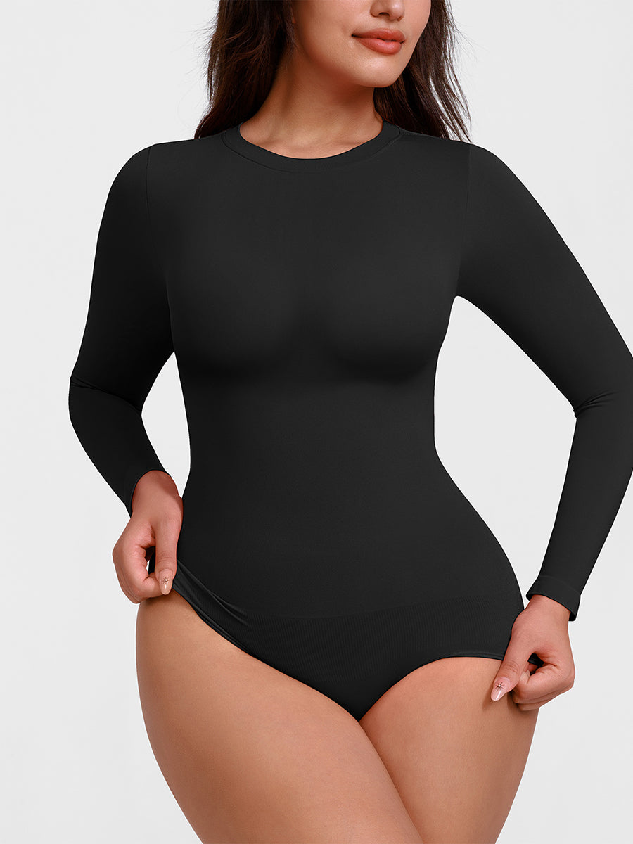 Essentials Classic Long Sleeve Bodysuit, црна боја – поглед од напред (друг агол)