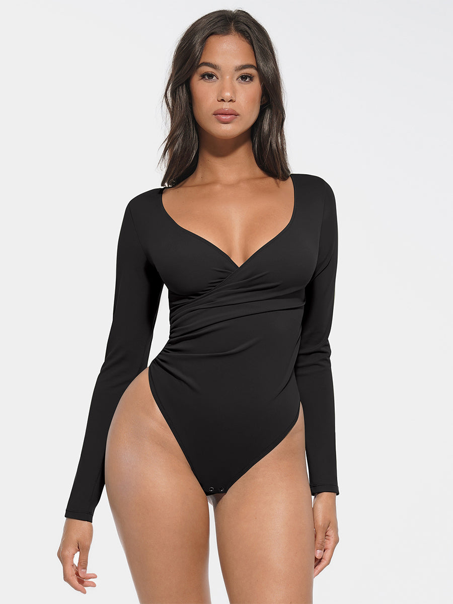 Shop Lily Silk Shape Long Sleeve Bodysuit, црна боја: преклопено танга боди со долги ракави – поглед од напред