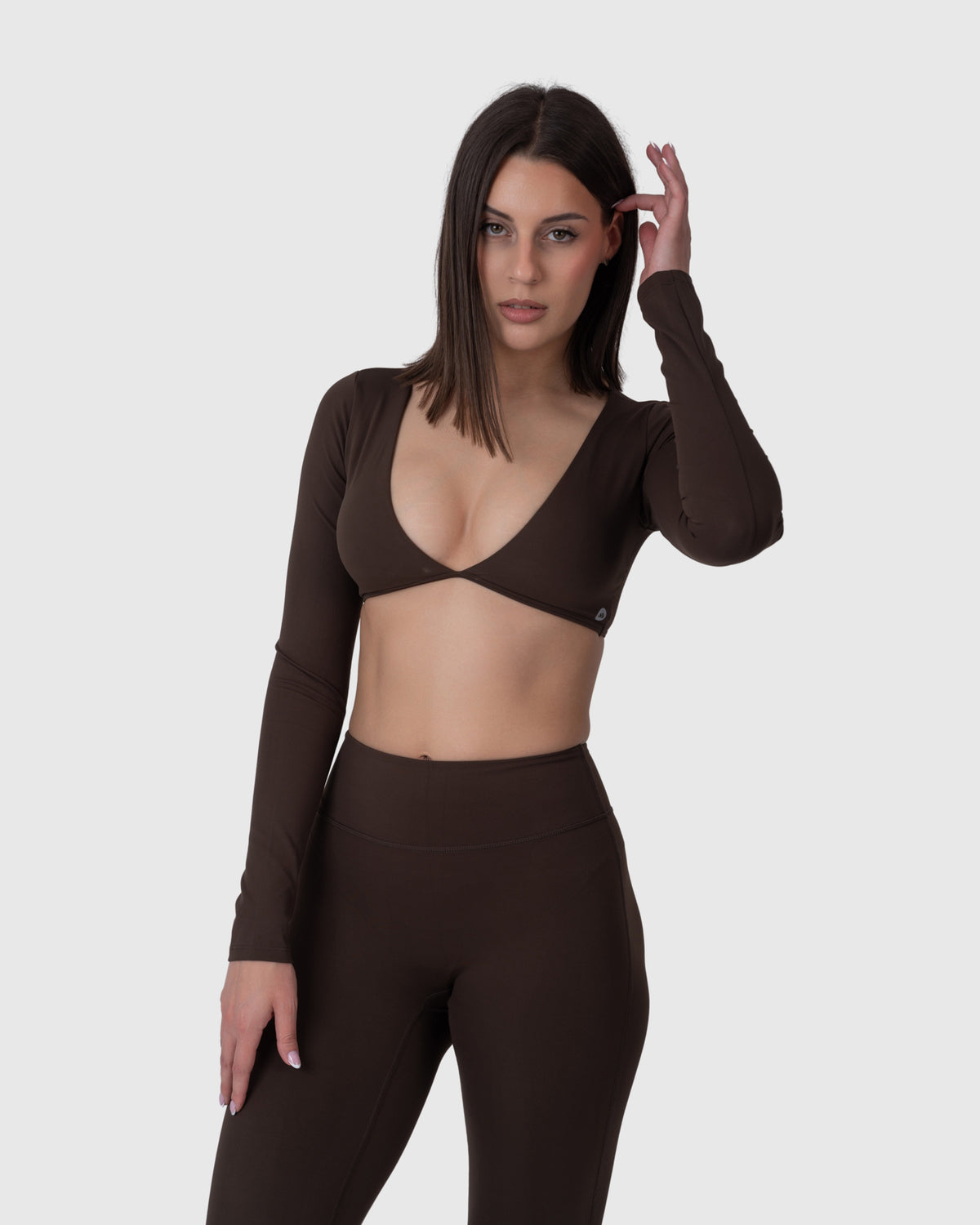 Align Soft Long Sleeve Top, боја еспресо – поглед од напред под агол