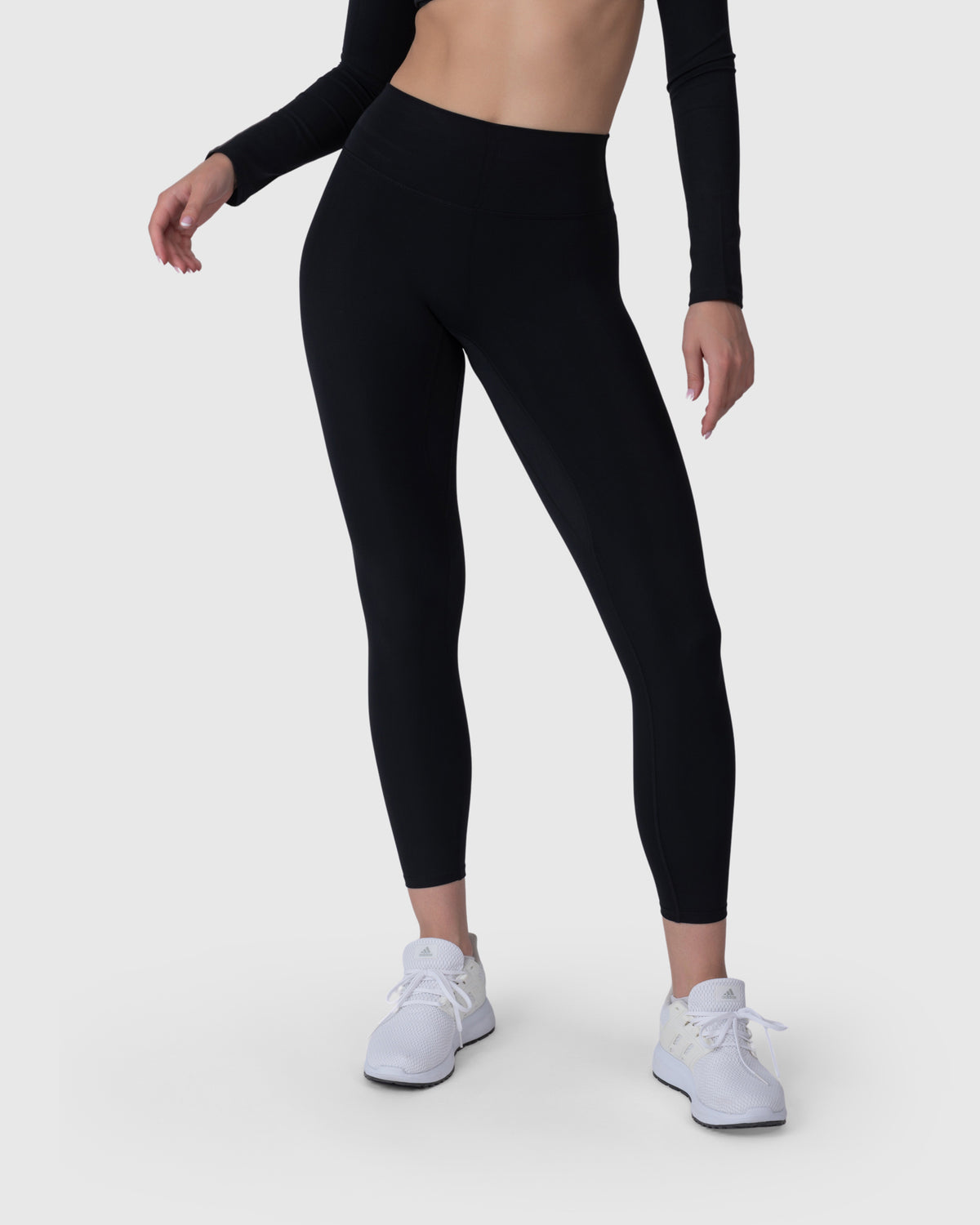 Shop Lily Align Soft High Waisted Leggings, црна боја: хеланки со висок струк – поглед од напред