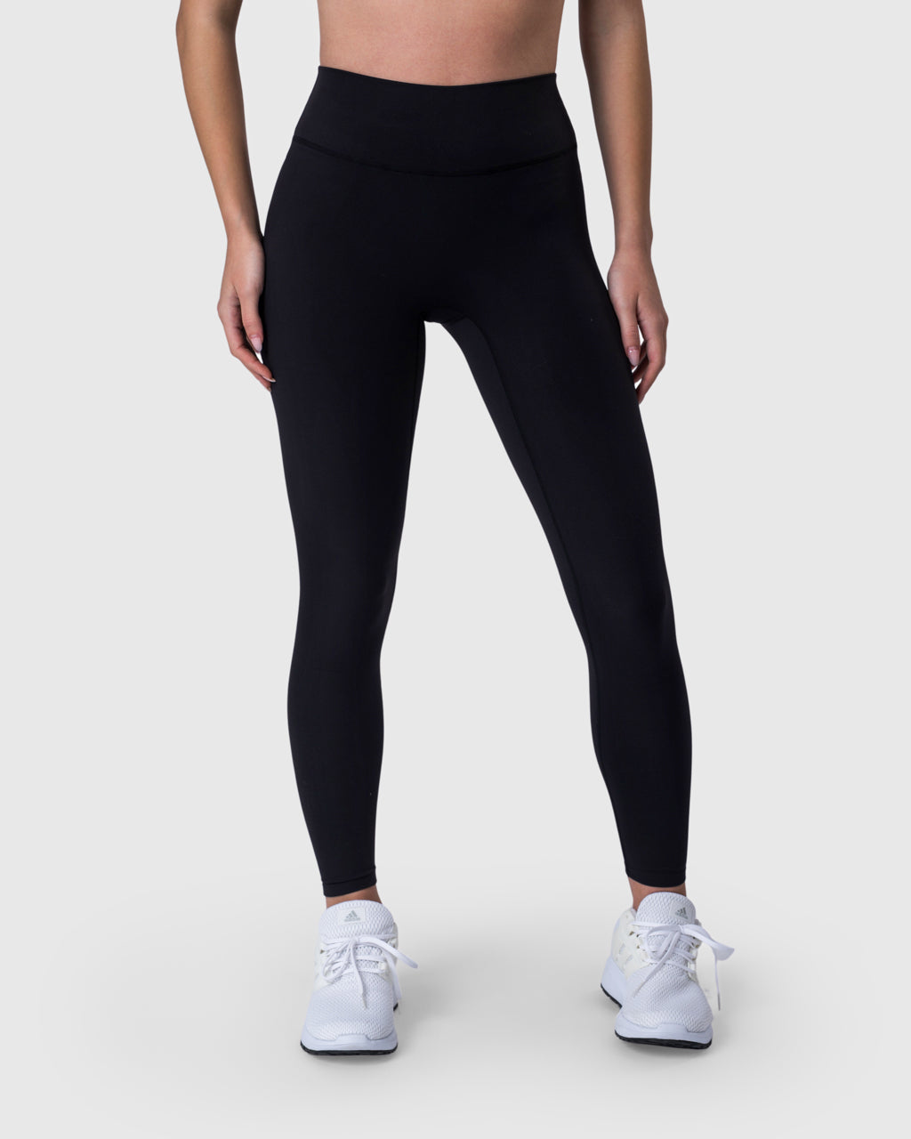 Core Leggings, црна боја – поглед од напред