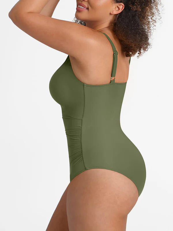 Soleil Sculpt Swimsuit, маслинеста боја – поглед од назад под агол